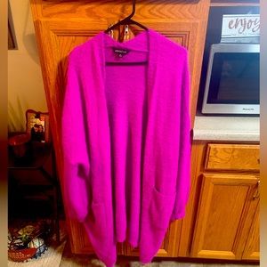 New Davi and Dani Hott Pink Fuzzy Longline Cardigan.